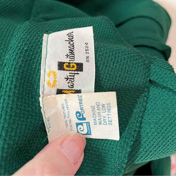 Vintage 1970 ILGWU forest green Brass buttons Wide Collar Polyester PantSuit - Picture 9 of 16